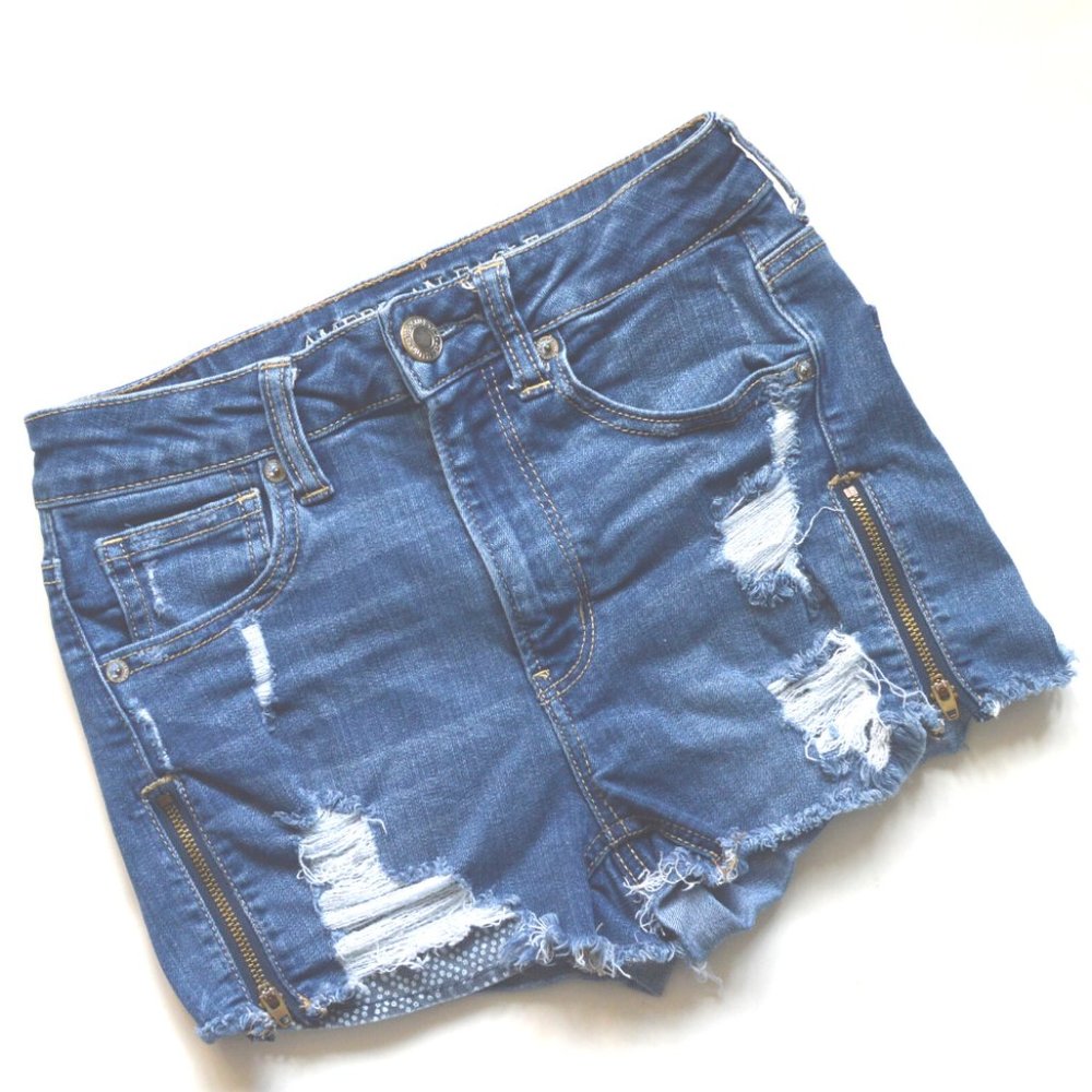 American Eagle Hi Rise Super Stretch Shortie
